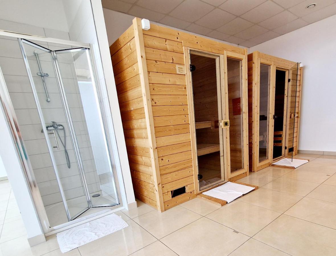 Residence-Apartment-Giuliano-Punta Skala, Petrcane Exterior photo